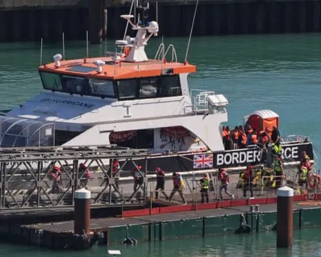 UK Government Affirm Migrant Returns Agreement with France Will Proceed Amid Legal Challenge