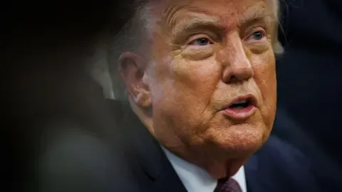 Trump Plans to Impose a Steep $100,000 Cost for Skilled Worker Visa Applicants